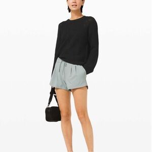 NWOT Lululemon Easy Embrace XS/S sweater crewneck